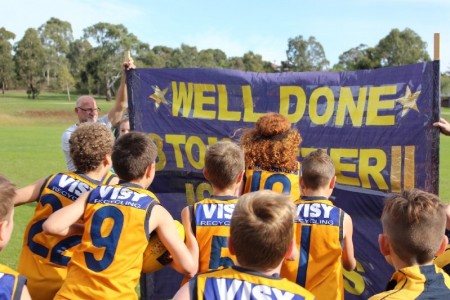 Those unmistakeable locks smashing through the Banner